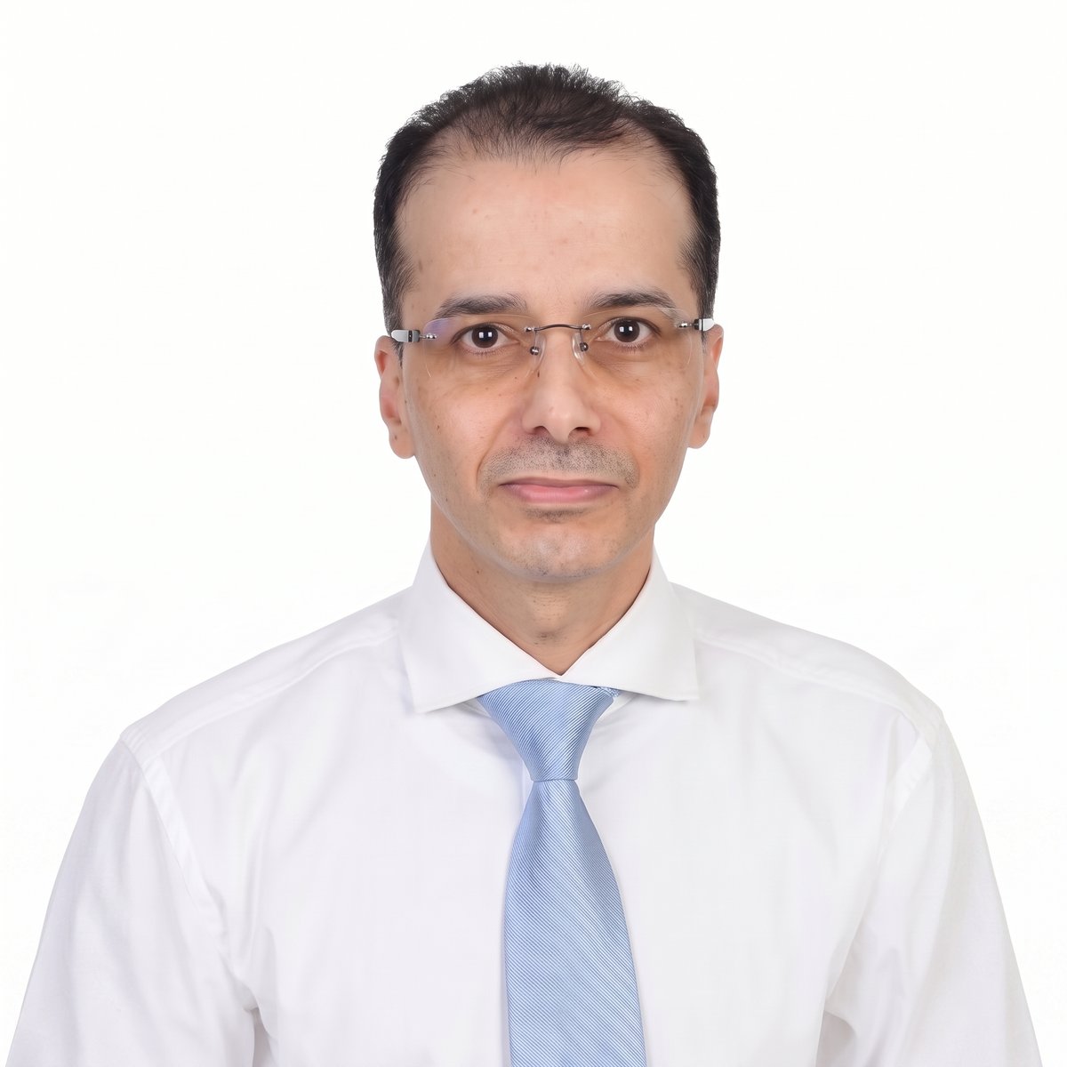 Dr. Riyadh Alwaneen