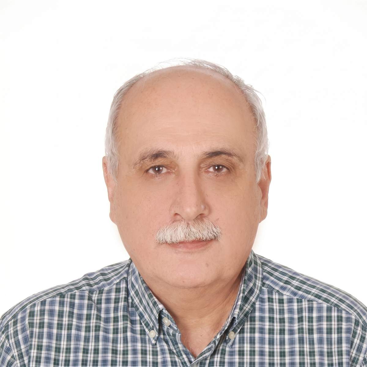 د. انور عبيدين