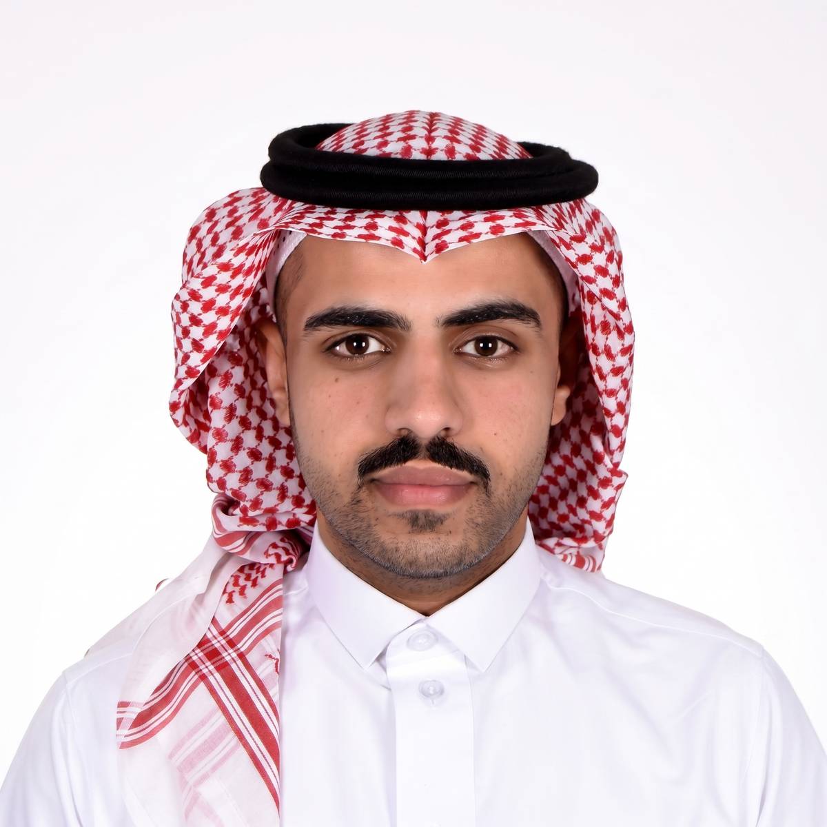 Dr. Yahya Alhussain