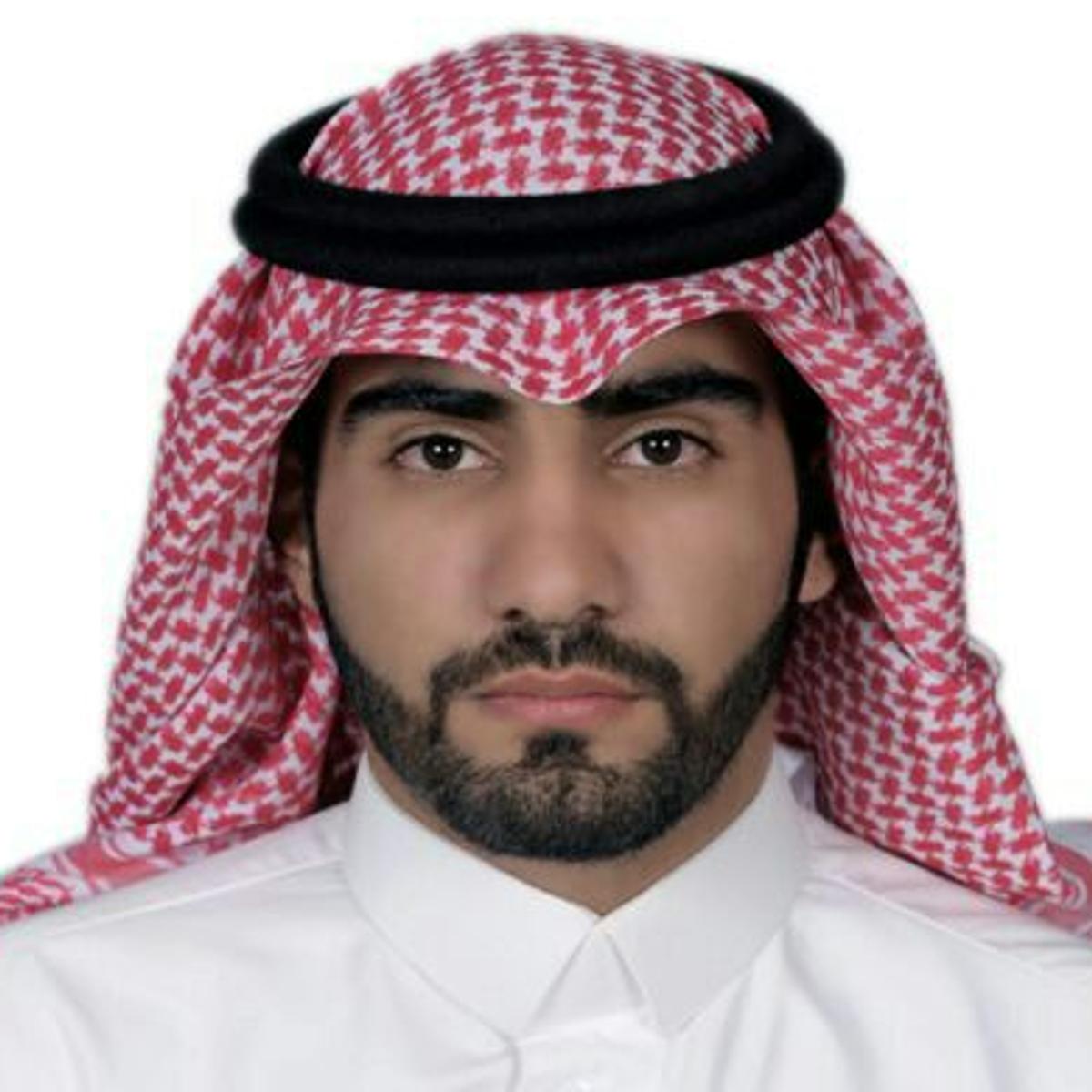 كاتب الشمري
